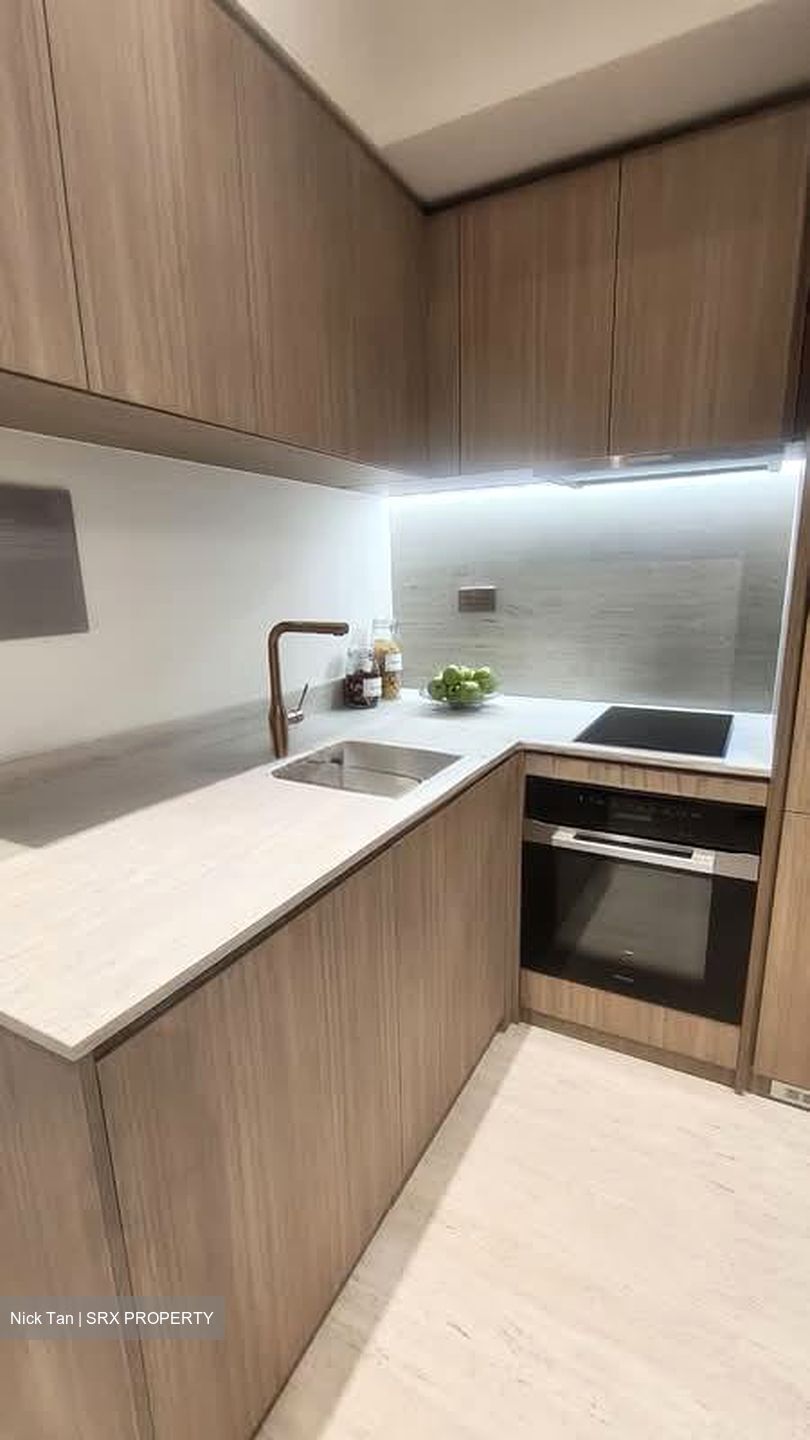 Duet (D10), Condominium #587620631